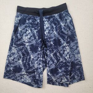 Lululemon Men's Blue Large Core Cityscape Athletic Shorts Size Medium
